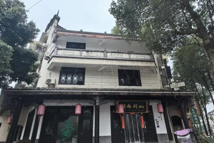 雅安房价走势揭秘与小巷深处的特色小店探秘